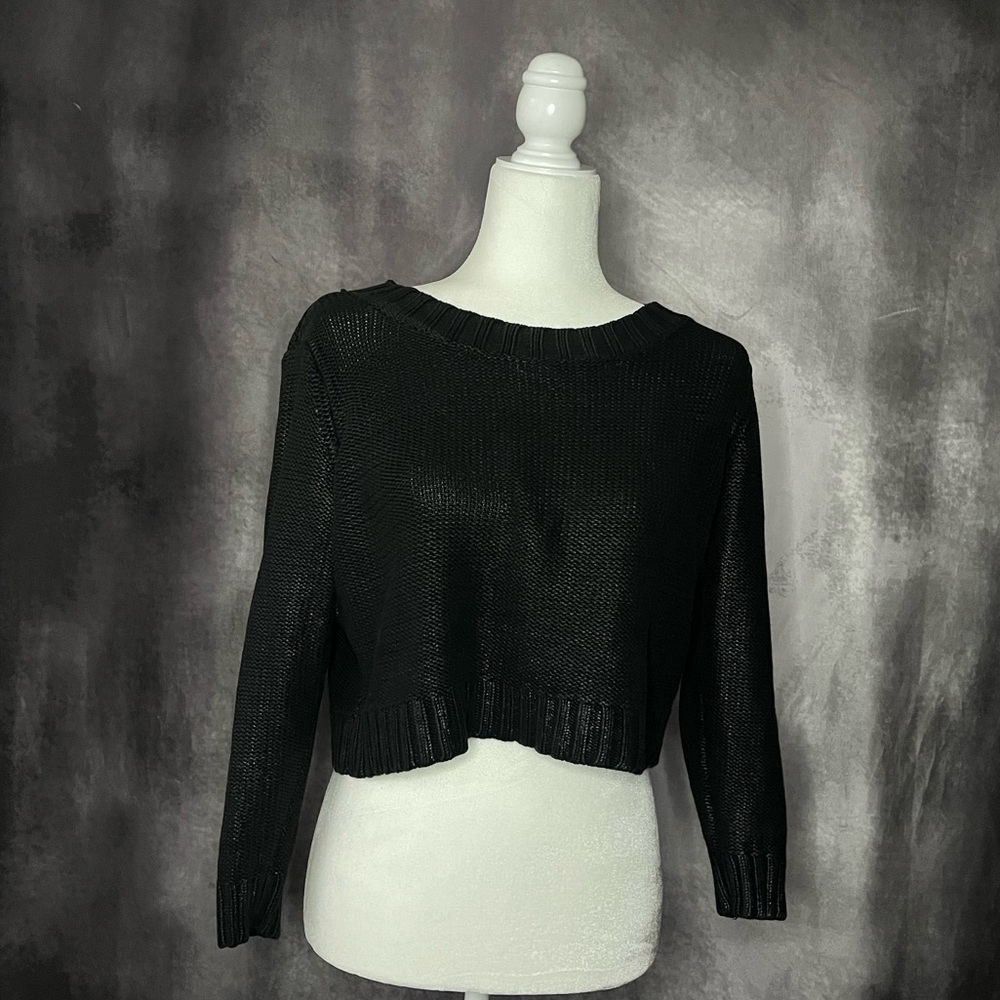 H&M Cropped Sweater